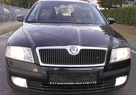 Skoda Octavia Combi 2.0 Elegance,KLIMA,NAVI,TEMPOMAT,SERVIS NEU