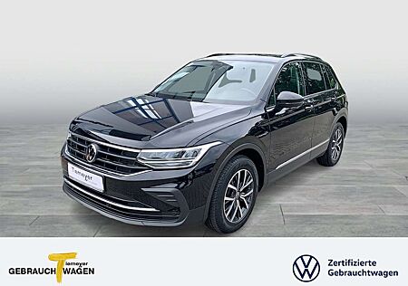 VW Tiguan Volkswagen 2.0 TDI DSG LIFE LED ST.HEIZ PANO AHK