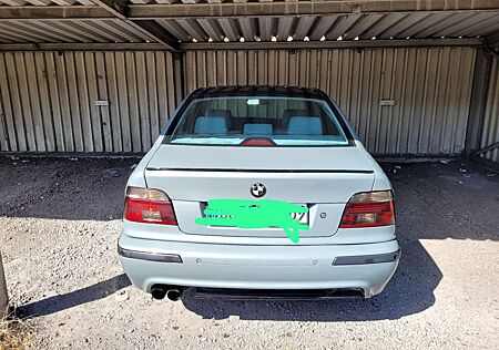 BMW 530i 530