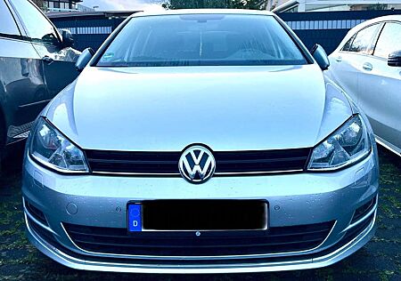 VW Golf gebraucht kaufen VW Golf Volkswagen 1.4 TSI BlueMotion Technology Allstar