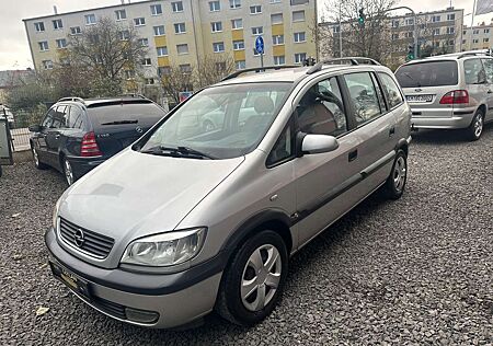 Opel Zafira -A Automatik