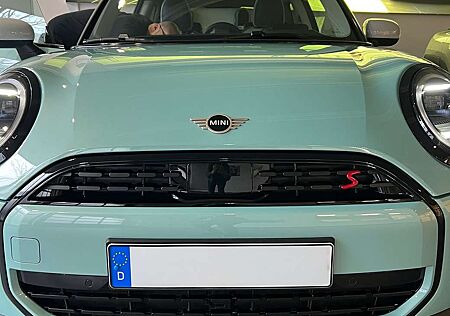 Mini Cooper S Cooper SClassic Trim