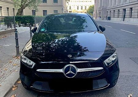 Mercedes-Benz A 220 7G-DCT Progressive