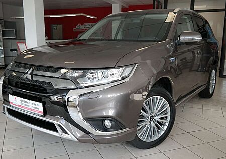 Mitsubishi Outlander PHEV BASIS Spirit-Paket 2.4 MIVEC 4WD