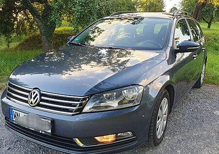 VW Passat Variant Volkswagen 1.6 TDI BlueMotion Technology Comfortline