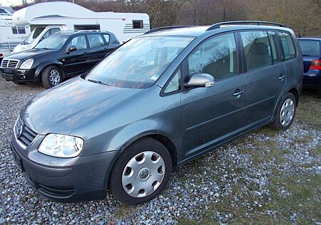 VW Touran Volkswagen 1.6 Trendline