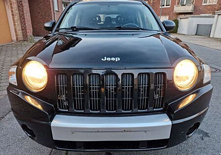 Jeep Compass Limited 4x4-2.4i/3J Garantie+TÜV+Inspktn