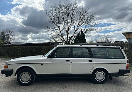 Volvo 240 GL. -SE