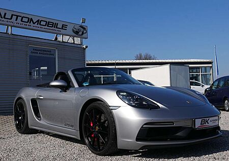 Porsche 718 Cayman 718 GTS 4.0 Approved Scheckheft 2. Hand Sitzheiz/kü