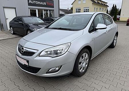 Opel Astra J 5-trg. 1.Hand/TÜV 10.25/KLIMA/4 Saison.Reifen