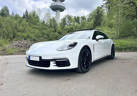 Porsche Panamera 4S Sport Turismo - Approved Garantie