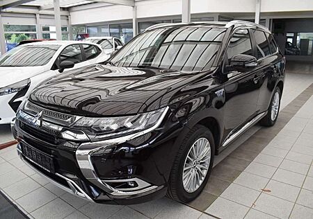 Mitsubishi Outlander Plug-in Hybrid PLUS 2.4 4WD