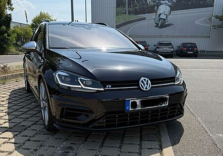 VW Golf R Volkswagen 7R Variant 4 Motion Performance