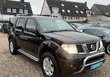 Nissan Pathfinder 2.5 dCi Elegance*TÜV NEU*2 HAND*AHK*