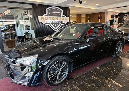Toyota GT86 Basis 73TKM!! LEDER/NAVI/LED/2.HAND!!!