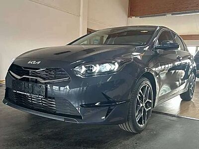 Kia Ceed / cee'd 1.0 T-GDI Vision NAVI KLIMAAUT. KAMERA SITZHZ.