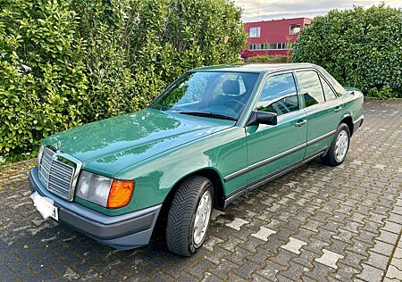 Mercedes-Benz E 260 E-Klasse