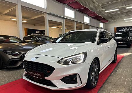 Ford Focus Turnier ST-Line*TÜV NEU*LANE/FRONT ASSIST*