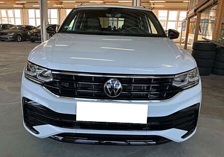 VW Tiguan Volkswagen R-Line