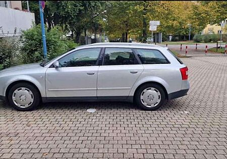 Audi A4 2026 .06 tüv