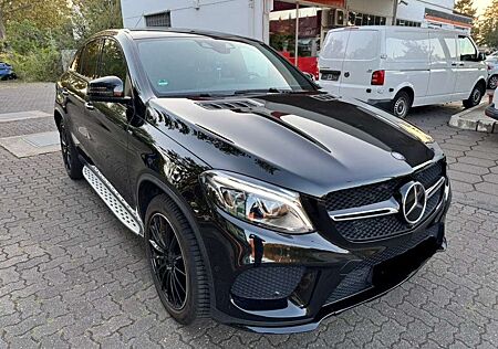 Mercedes-Benz GLE 350 d AMG LINE PANO MASSAGESITZ DISCTR 360