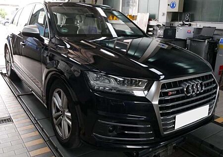 Audi SQ7 4.0 TDI quattro Head Up Nachtsicht