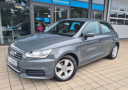 Audi A1 Sportback NAVI PDC KLIMAAUTOM