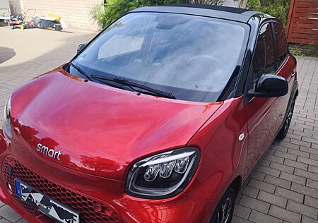 Smart ForFour EQ prime Leder LED JBL Faltdach 22kw