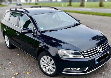 VW Passat Variant gebraucht kaufen VW Passat Variant Volkswagen 2.0 TDI DSG BlueMotion Technology Comfortline