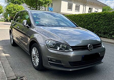 VW Golf Volkswagen VII 1.2 TSI BlueMotion Technology Comfortline