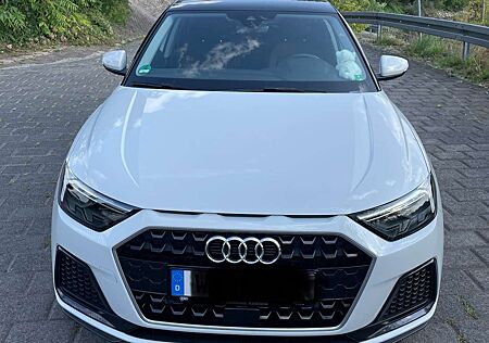 Audi A1 25 TFSI Sportback advanced