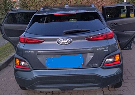 Hyundai Kona 1.6 GDI DCT Hybrid Trend