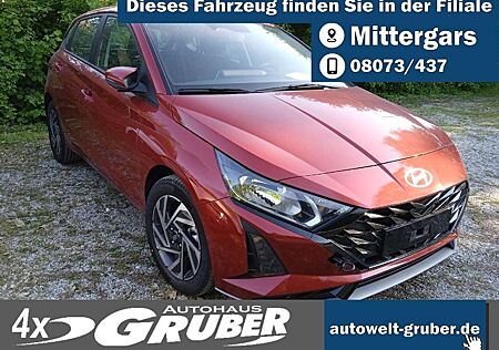 Hyundai i20 Automatik Trend + Navigationspaket+Klimaautomatik