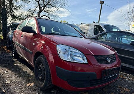 Kia Rio 1.4 EX Basis