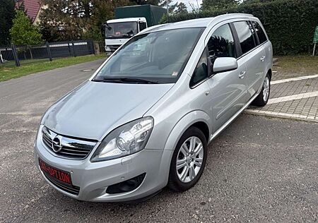 Opel Zafira B Family Plus/Xenon/Einparkhilfe