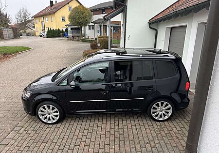 VW Touran Volkswagen 2.0 TDI DPF DSG Highline