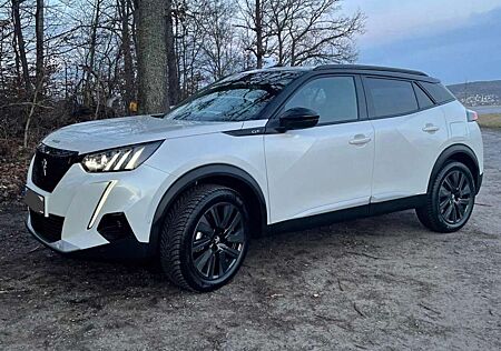 Peugeot 2008 PureTech 130 EAT8 GT