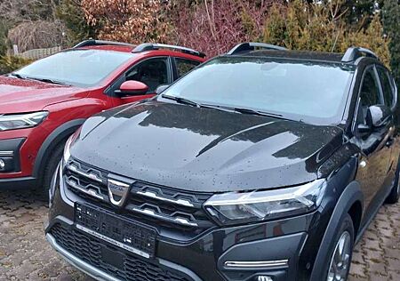 Dacia Sandero III Stepway Comf.auch in Rot u. Orange