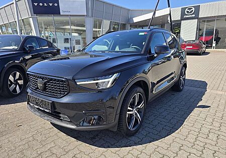 Volvo XC40 B3 (163 PS) AT7|BlackEdition|Plus|STHZ|360°