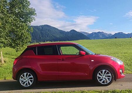 Suzuki Swift 1.2 Dualjet Hybrid CVT Comfort