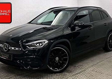 Mercedes-Benz GLA 250 AMG NIGHT HUD+360+MEMORY+STANDHEIZUNG+