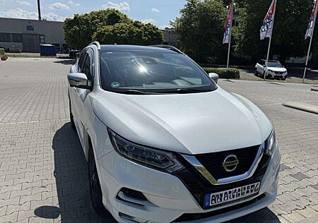 Nissan Qashqai 1.7 dCi Xtronic ALL-MODE 4x4i TEKNA