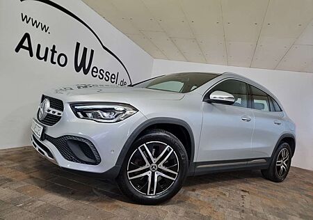 Mercedes-Benz GLA 220 d Progressive LED ACC AHK Widescreen Kam
