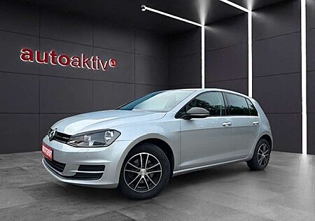 VW Golf Volkswagen VII Lim. Trendline BMT/Sitzhzg/Alu/PDC/Mult