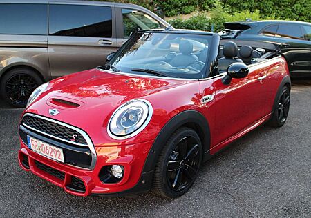 Mini Cooper S Cabrio Aut./JohnCooper Works/Vollaussattung/Navi/LED/PDC