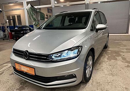 VW Touran Volkswagen 2.0 TDI DSG Comfortline mit AHK/LED/Alcan
