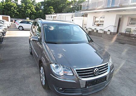 VW Touran Volkswagen Highline,AUTOMATIK,KLIMA,ALU.