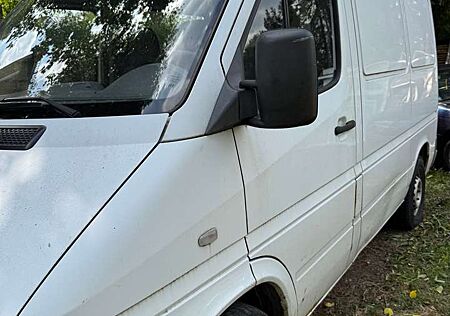 Mercedes-Benz Sprinter 208 CDI 901.662