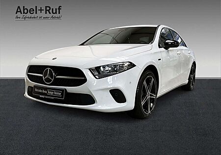 Mercedes-Benz A 250 e Limo PROGRESSIVE+MBUX+NIGHT+Kam+SHZ+18"