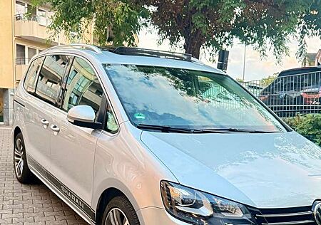 VW Sharan Volkswagen 2.0 TDI DSG Highline